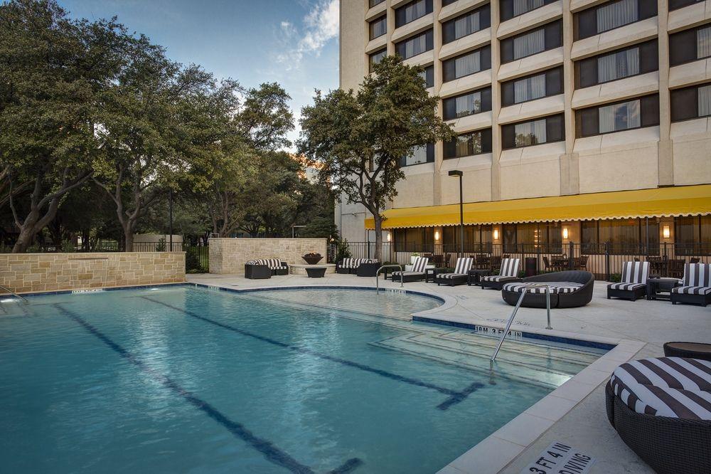 Dallas-Addison Marriott Quorum By The Galleria Exterior photo